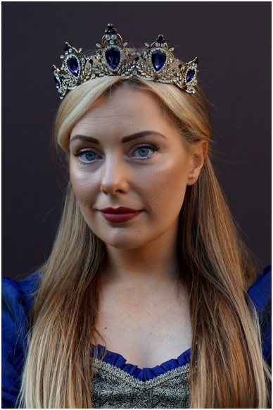Auksinė karūna 1