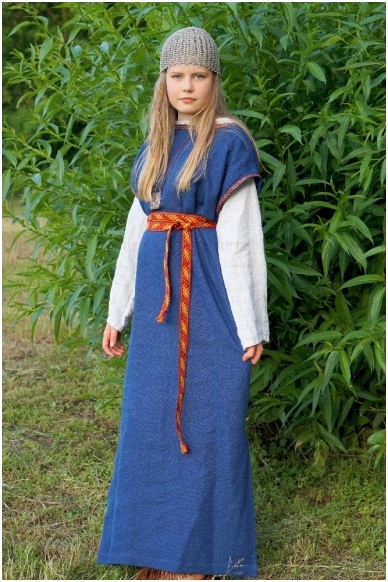 Baltų kostiumai 4 Baltų kostiumai 4