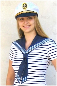 Jūreivių apykaklė ir kepurė