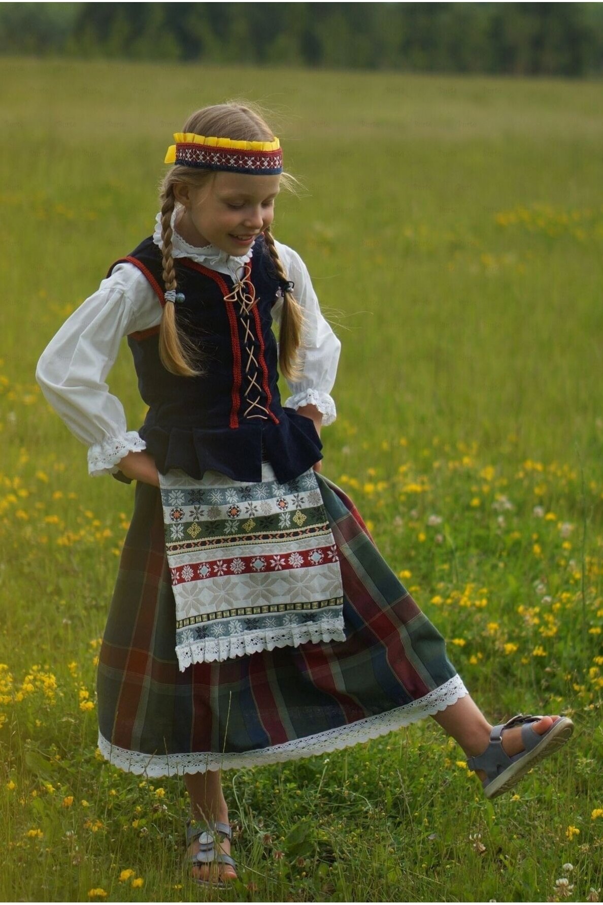 Lietuvaitės kostiumas 1 Lietuvaitės kostiumas 1