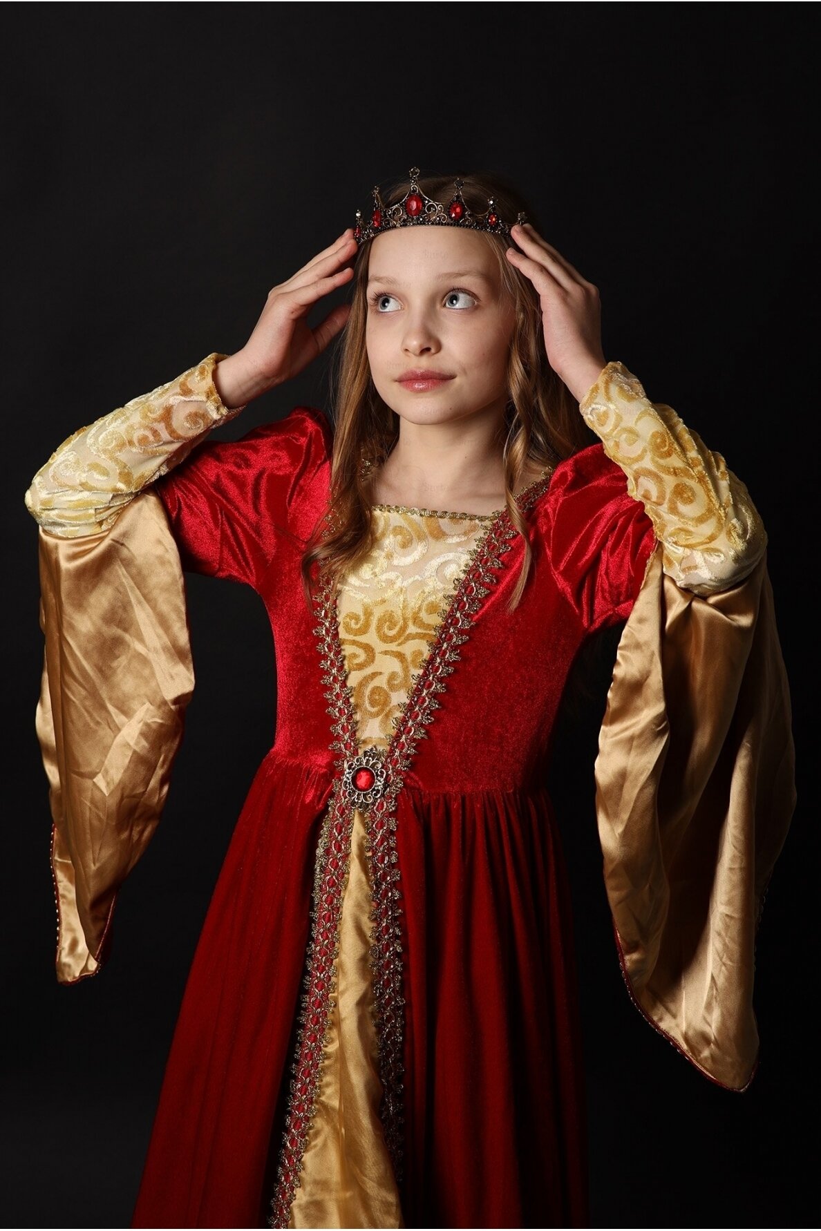 Prabangi karalienės (princesės) suknelė 4 Prabangi karalienės (princesės) suknelė 4