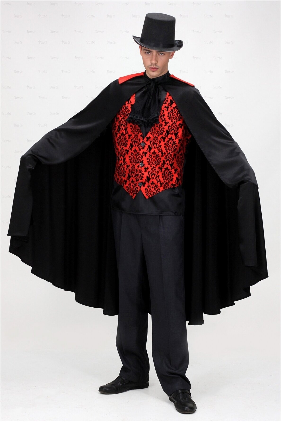 Vampyro kostiumas Vampyro kostiumas