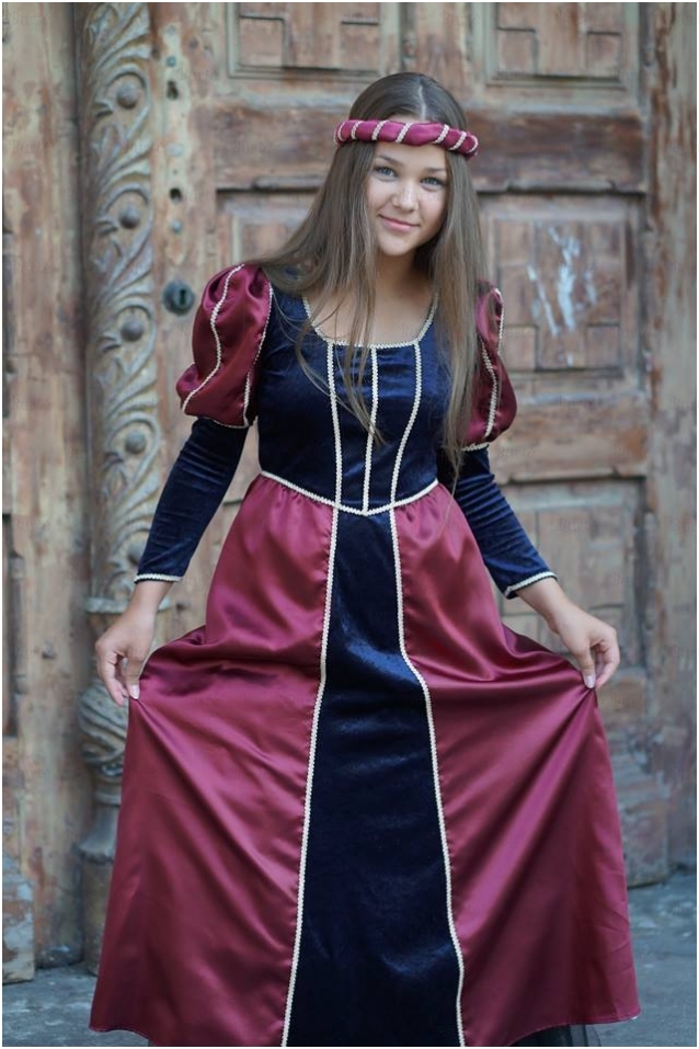 Viduramžių princesės kostiumas Viduramžių princesės kostiumas