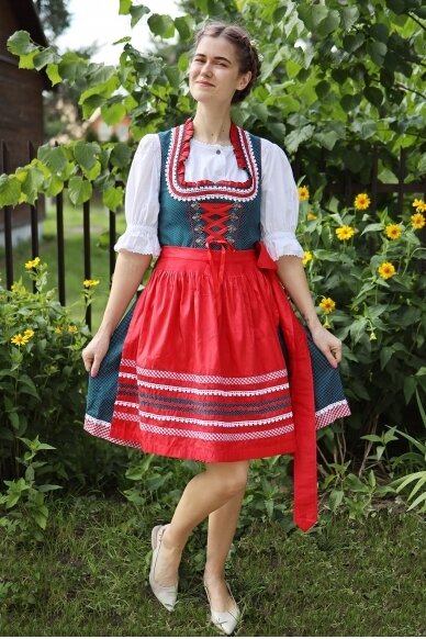 Vokietės (bavarės) kostiumas Vokietės (bavarės) kostiumas