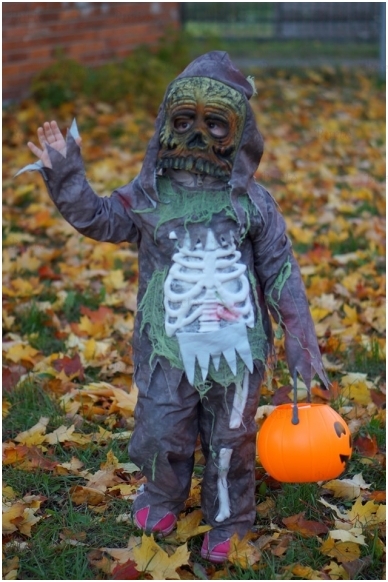 Zombio kostiumas 1